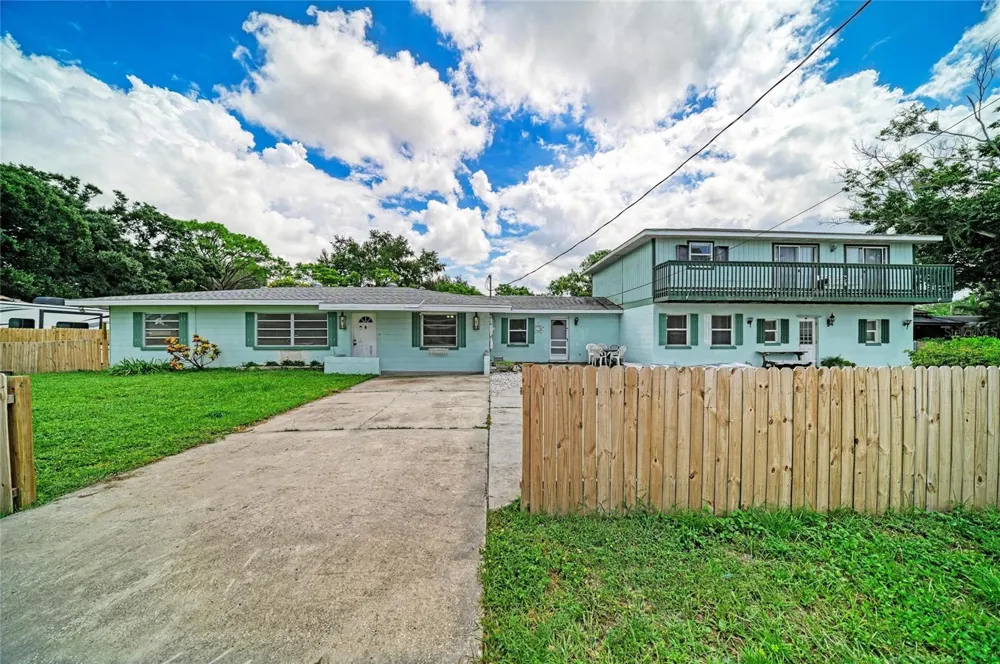 5423 21ST STREET W Bradenton, FL 34207
