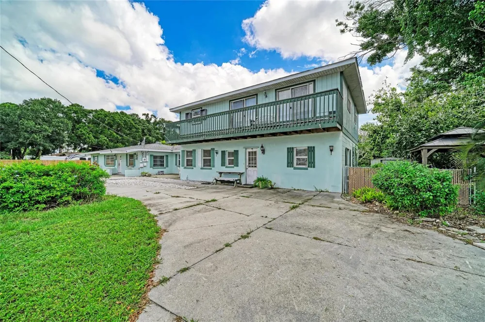 5423 21ST STREET W Bradenton, FL 34207