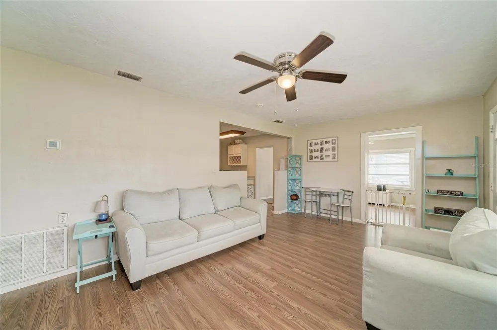 5423 21ST STREET W Bradenton, FL 34207