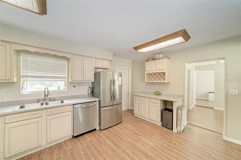 5423 21ST STREET W Bradenton, FL 34207