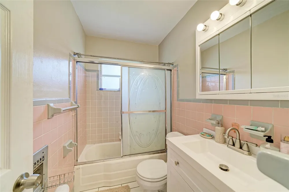 5423 21ST STREET W Bradenton, FL 34207