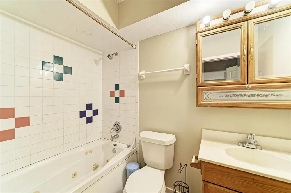 5423 21ST STREET W Bradenton, FL 34207