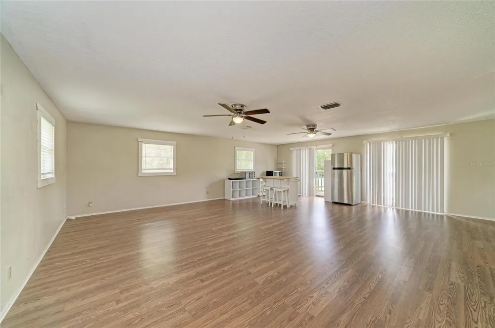 5423 21ST STREET W Bradenton, FL 34207
