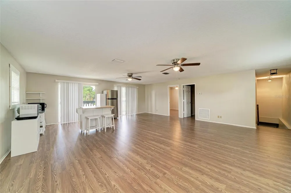 5423 21ST STREET W Bradenton, FL 34207