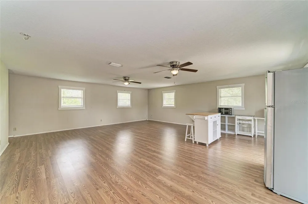 5423 21ST STREET W Bradenton, FL 34207