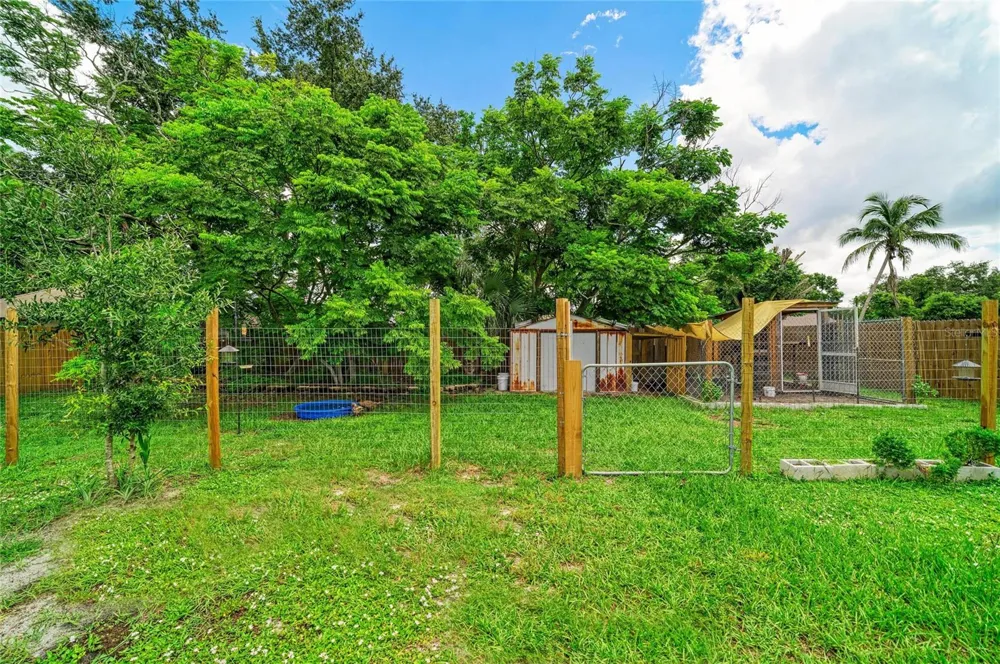 5423 21ST STREET W Bradenton, FL 34207