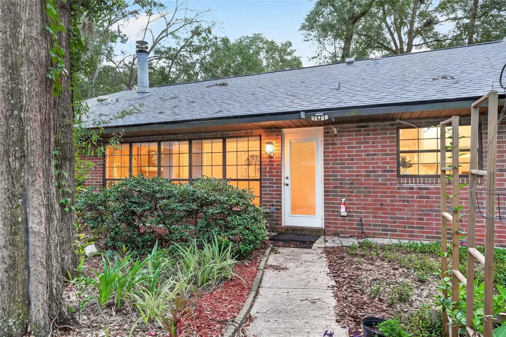 2936 NW 23RD DRIVE Gainesville, FL 32605