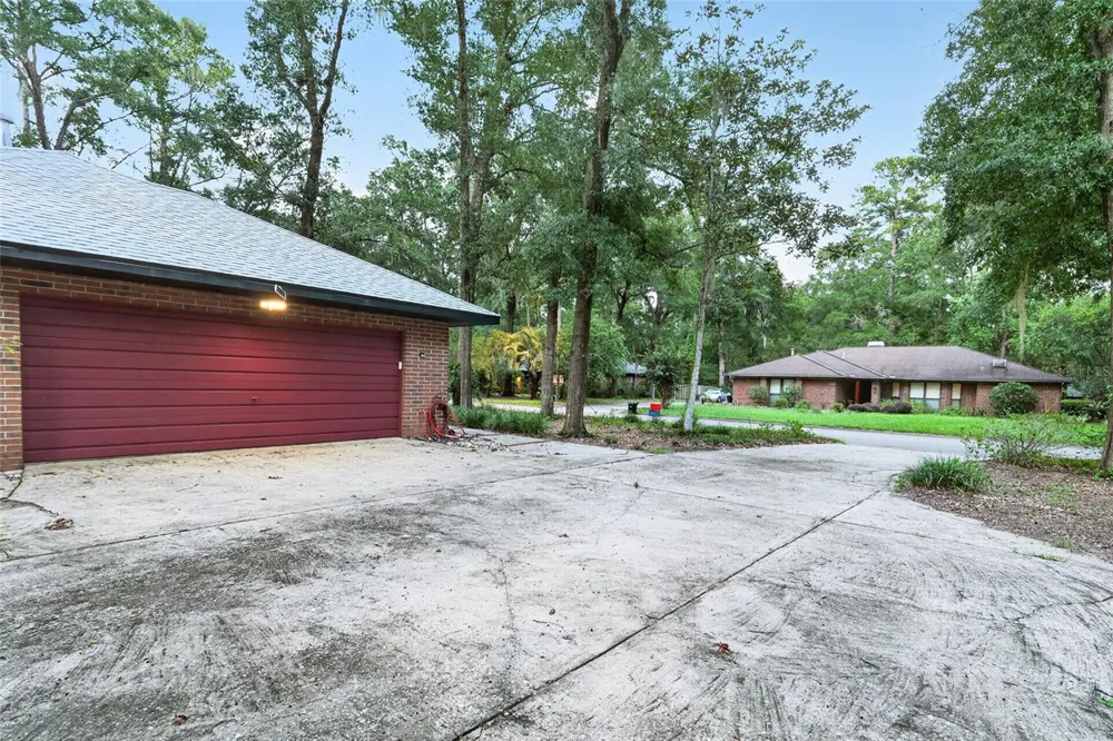 2936 NW 23RD DRIVE Gainesville, FL 32605