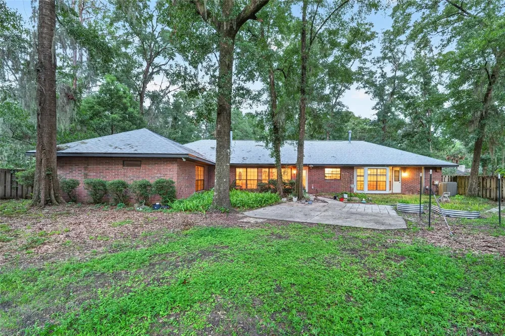 2936 NW 23RD DRIVE Gainesville, FL 32605