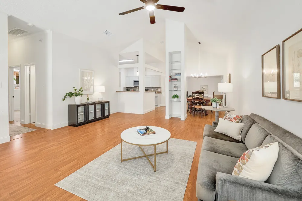 2012 Castle View Drive Austin, TX 78728