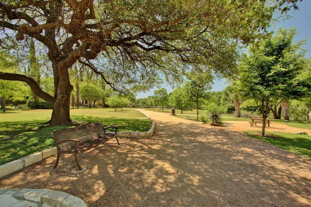 2012 Castle View Drive Austin, TX 78728