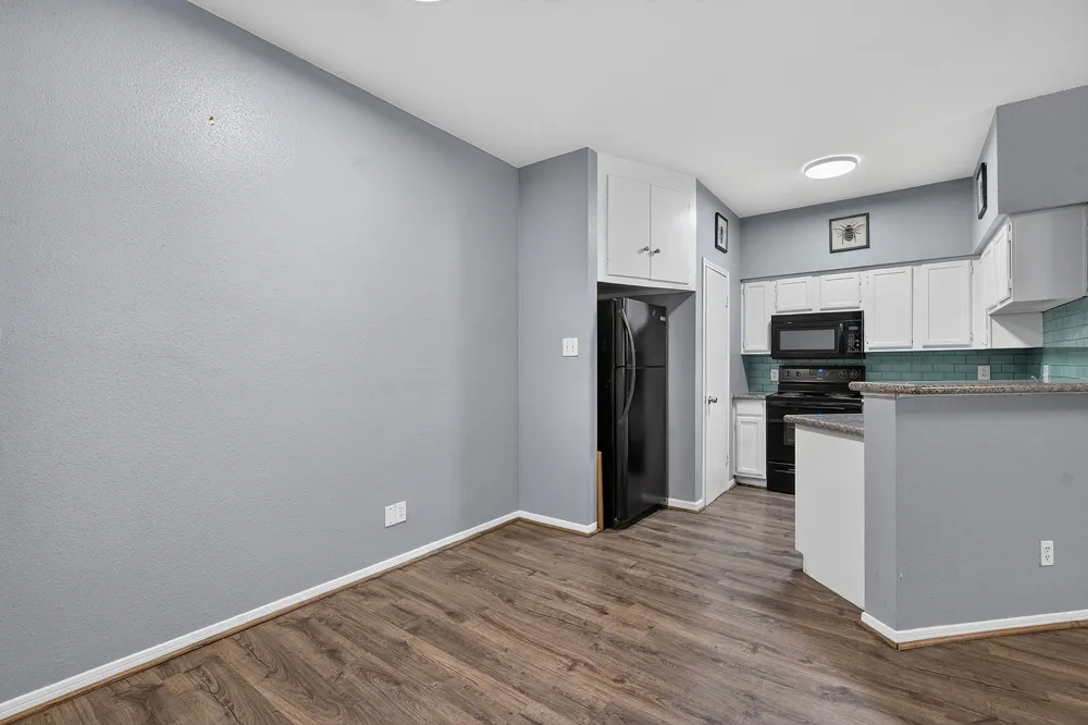 2450 Wickersham Lane #704 Austin, TX 78741