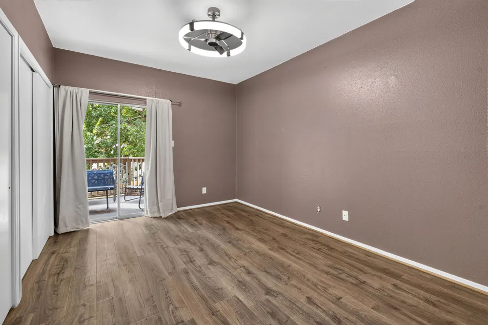 2450 Wickersham Lane #704 Austin, TX 78741