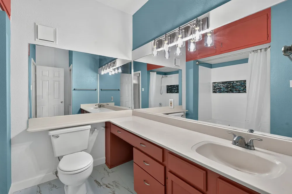 2450 Wickersham Lane #704 Austin, TX 78741