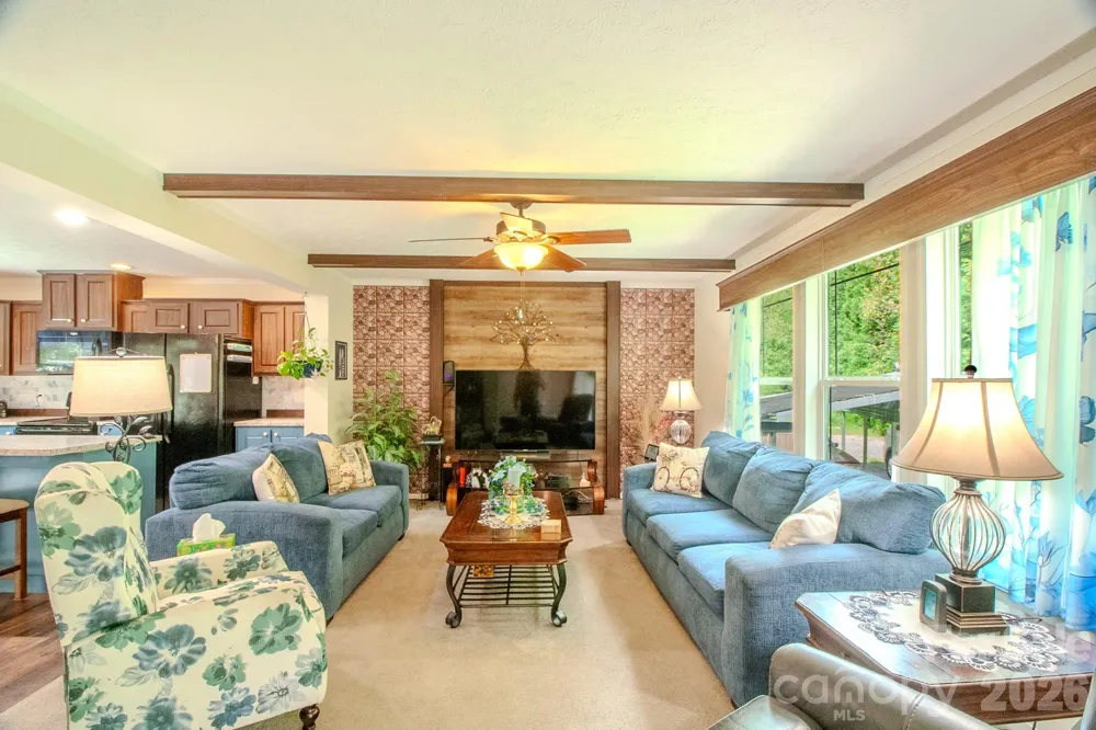 76 Patriot Drive Waynesville, NC 28786