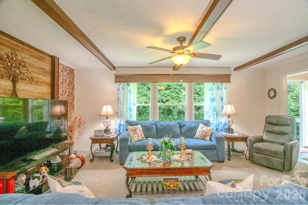 76 Patriot Drive Waynesville, NC 28786