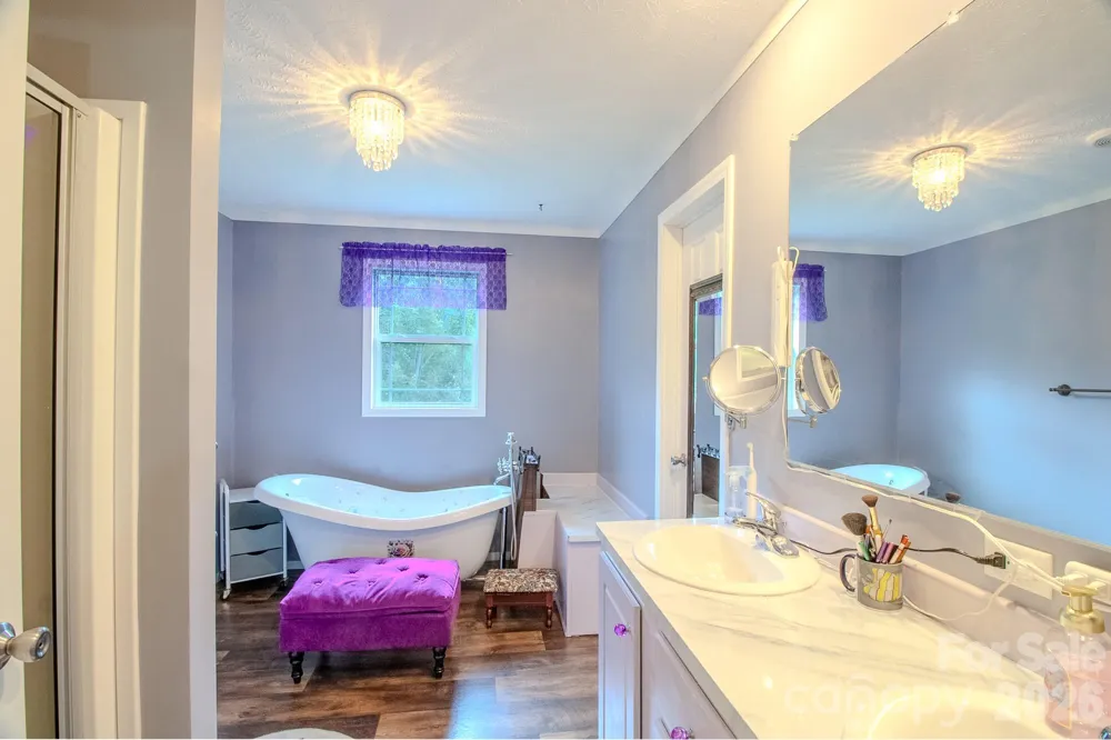 76 Patriot Drive Waynesville, NC 28786