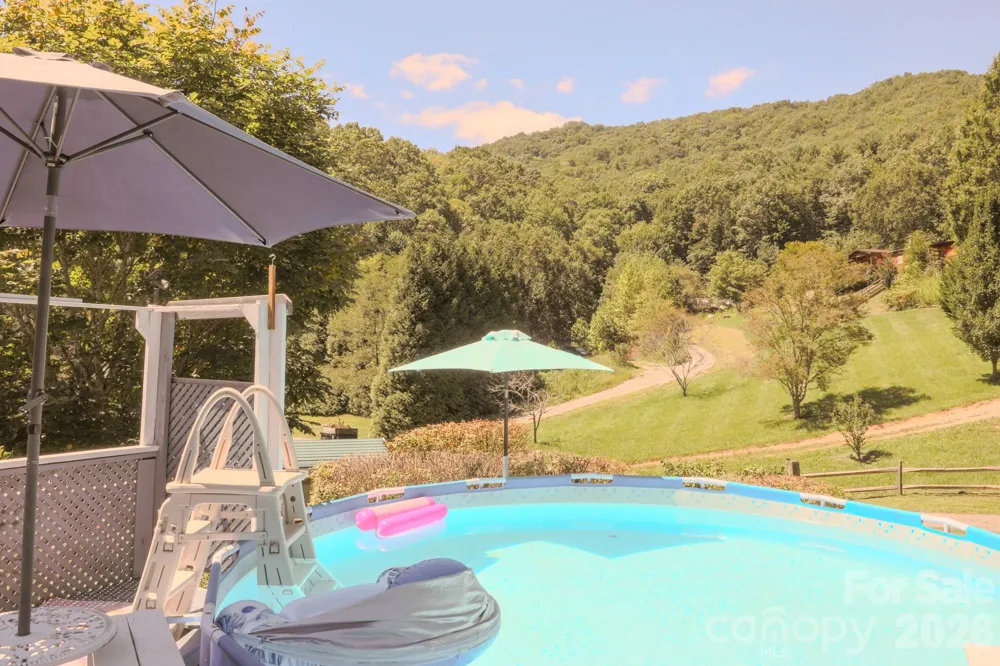 76 Patriot Drive Waynesville, NC 28786
