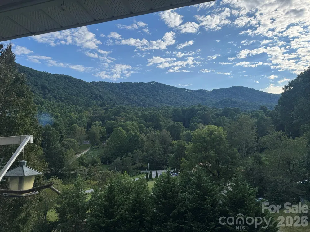 76 Patriot Drive Waynesville, NC 28786