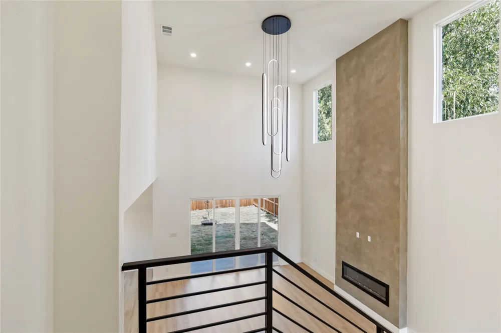 326 Avenue F Dallas, TX 75203