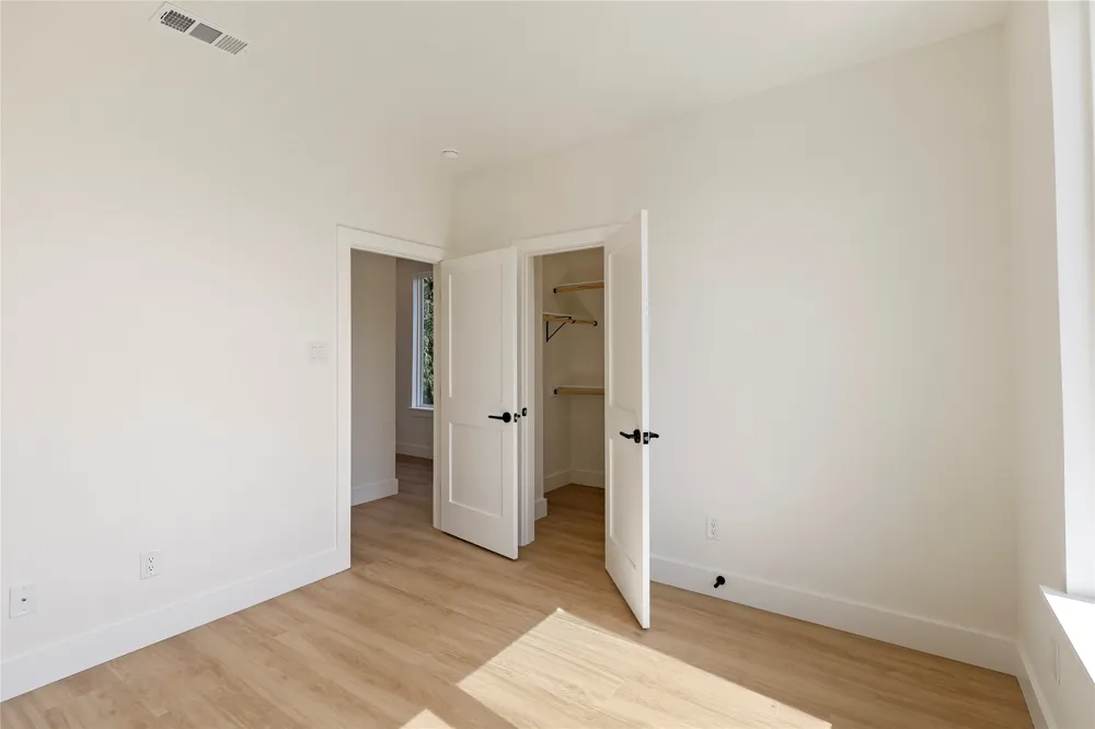 326 Avenue F Dallas, TX 75203