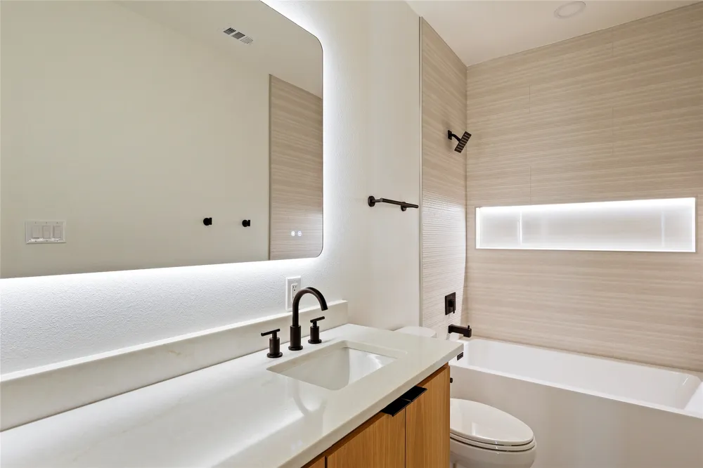 326 Avenue F Dallas, TX 75203