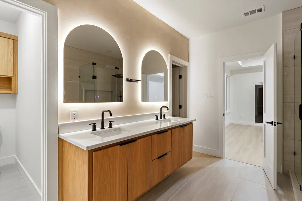 326 Avenue F Dallas, TX 75203