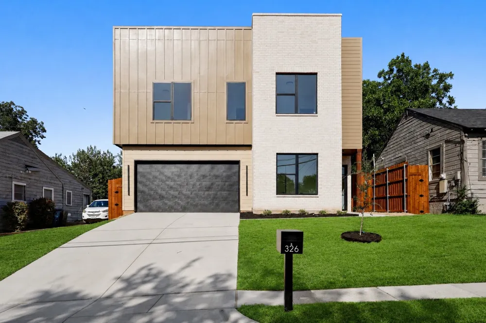 326 Avenue F Dallas, TX 75203