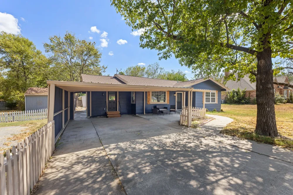 204 3rd Street Celeste, TX 75423