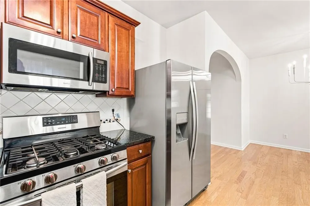 9820 Alger Trace Johns Creek, GA 30022