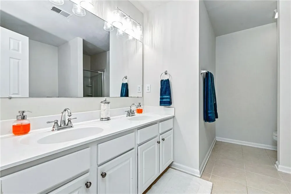 9820 Alger Trace Johns Creek, GA 30022