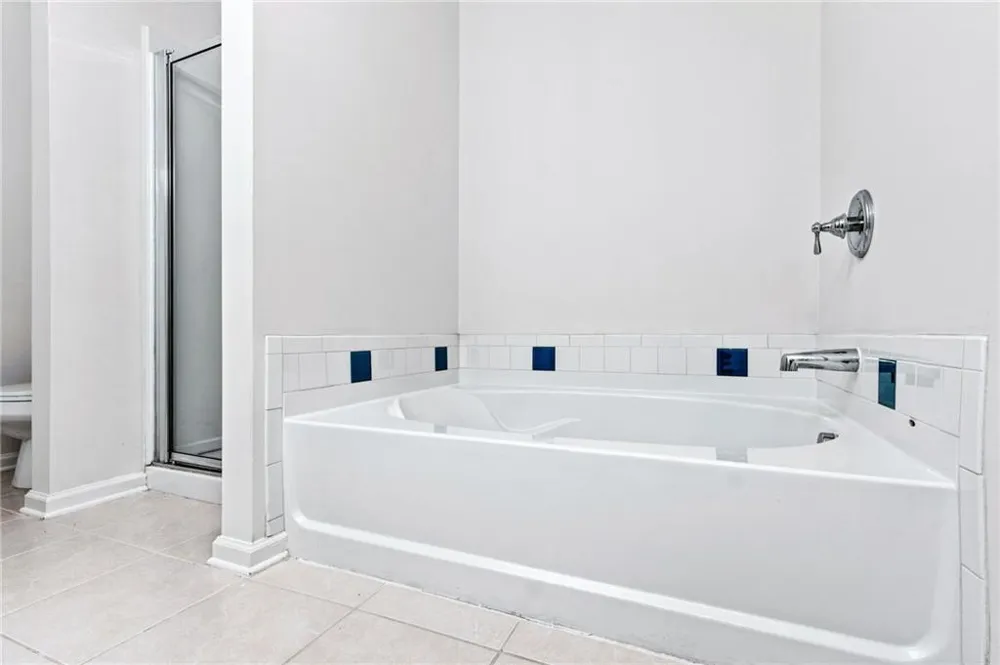 9820 Alger Trace Johns Creek, GA 30022