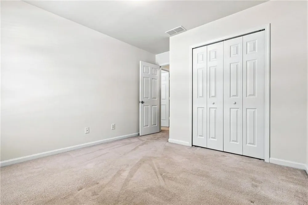 9820 Alger Trace Johns Creek, GA 30022