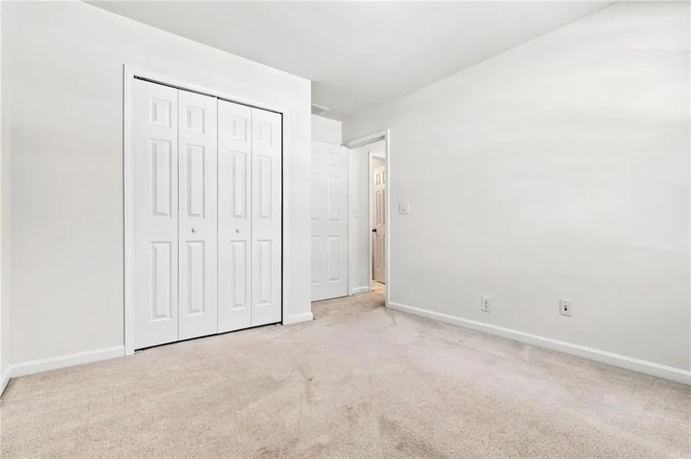 9820 Alger Trace Johns Creek, GA 30022