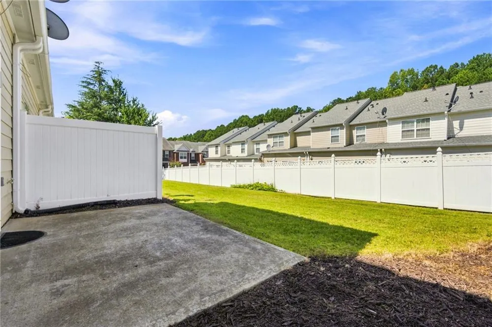 9820 Alger Trace Johns Creek, GA 30022