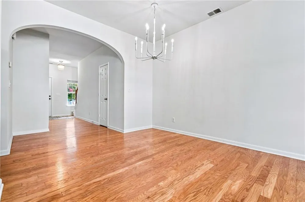 9820 Alger Trace Johns Creek, GA 30022