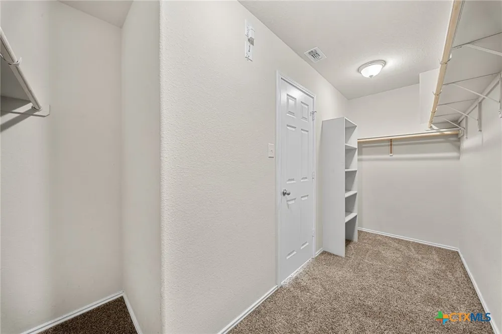 9400 Susan Drive Killeen, TX 76542