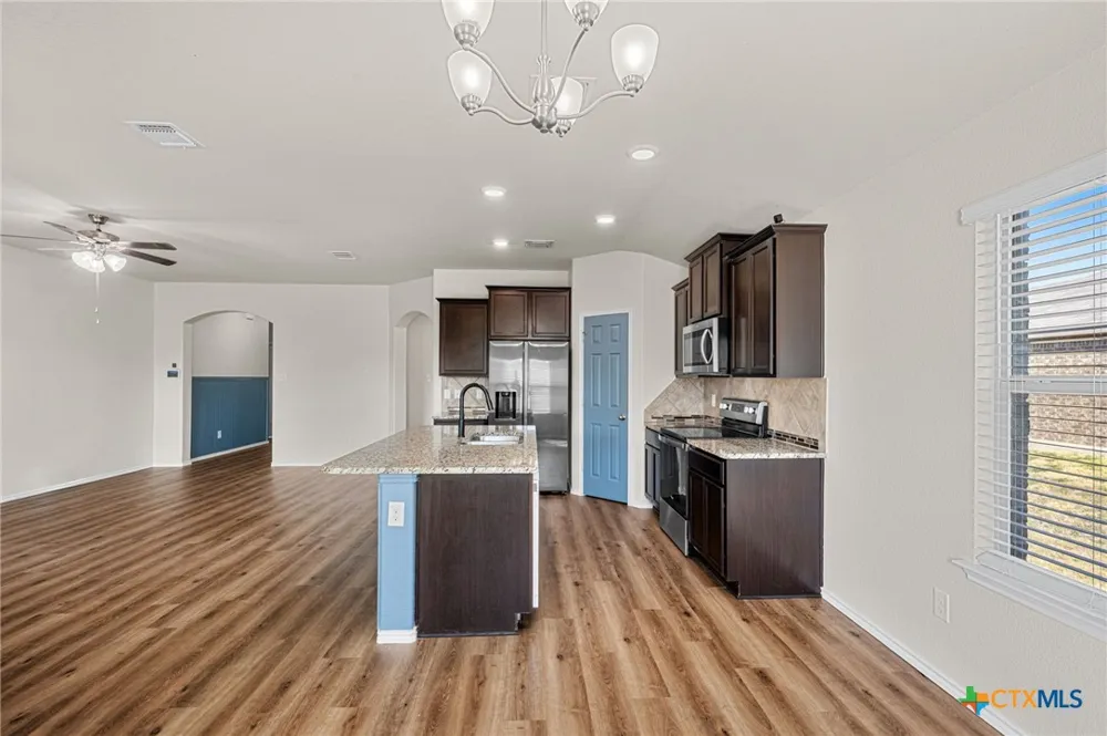 9400 Susan Drive Killeen, TX 76542