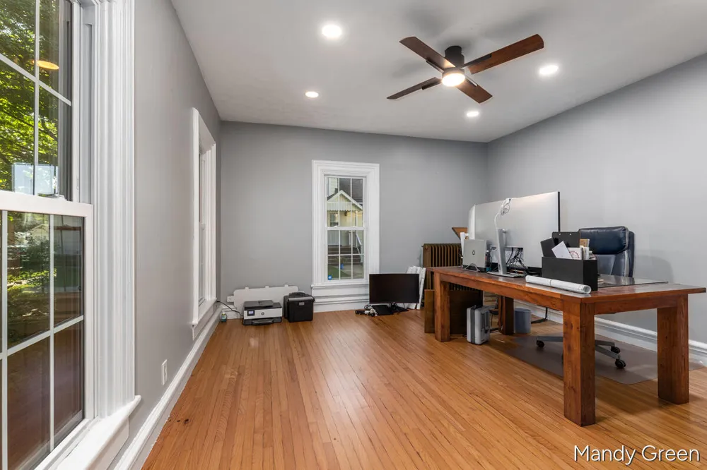 118 S 2nd Street Carson City, MI 48811