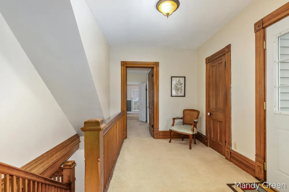 118 S 2nd Street Carson City, MI 48811