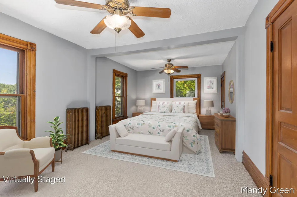 118 S 2nd Street Carson City, MI 48811