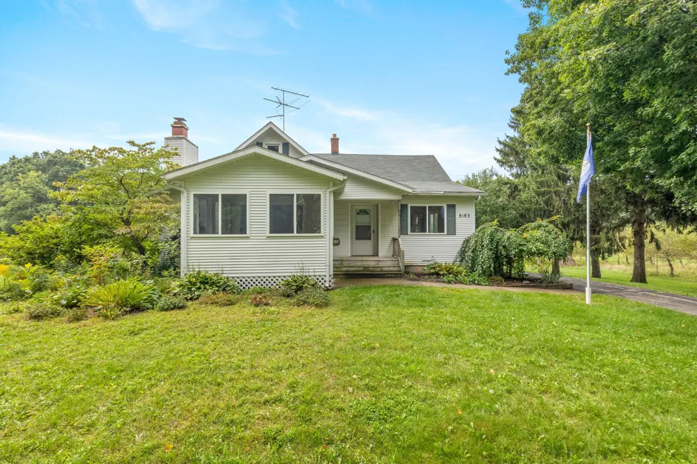 8183 Herrington Avenue NE Belmont, MI 49306