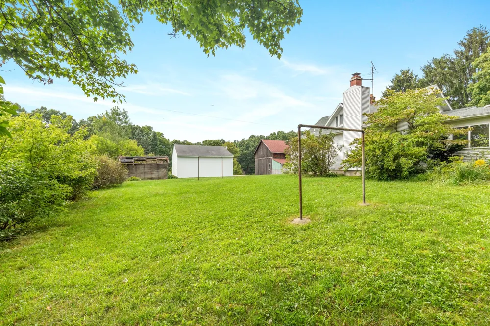 8183 Herrington Avenue NE Belmont, MI 49306
