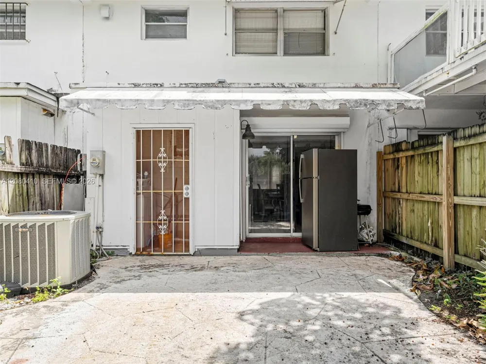 3609 Townhouse Ct #3609 West Palm Beach, FL 33407