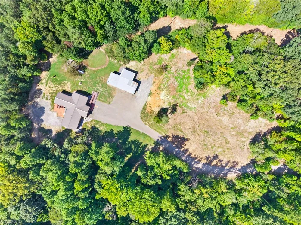 3372 Kemp Mill Road Asheboro, NC 27205
