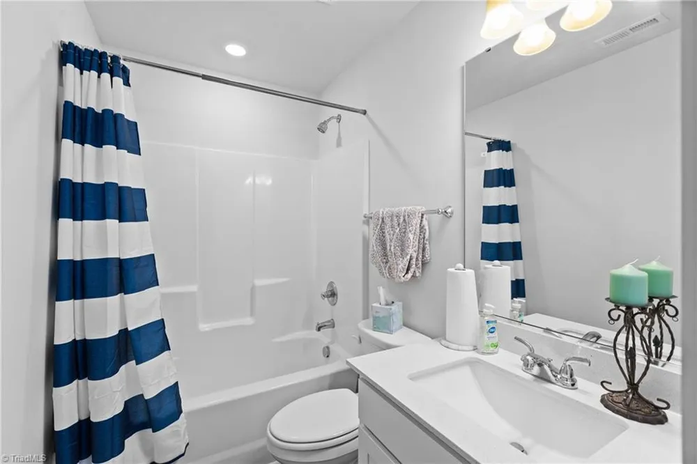 4832 Merganser Way Kernersville, NC 27284