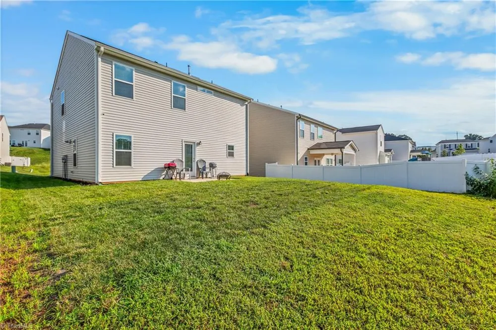 4832 Merganser Way Kernersville, NC 27284