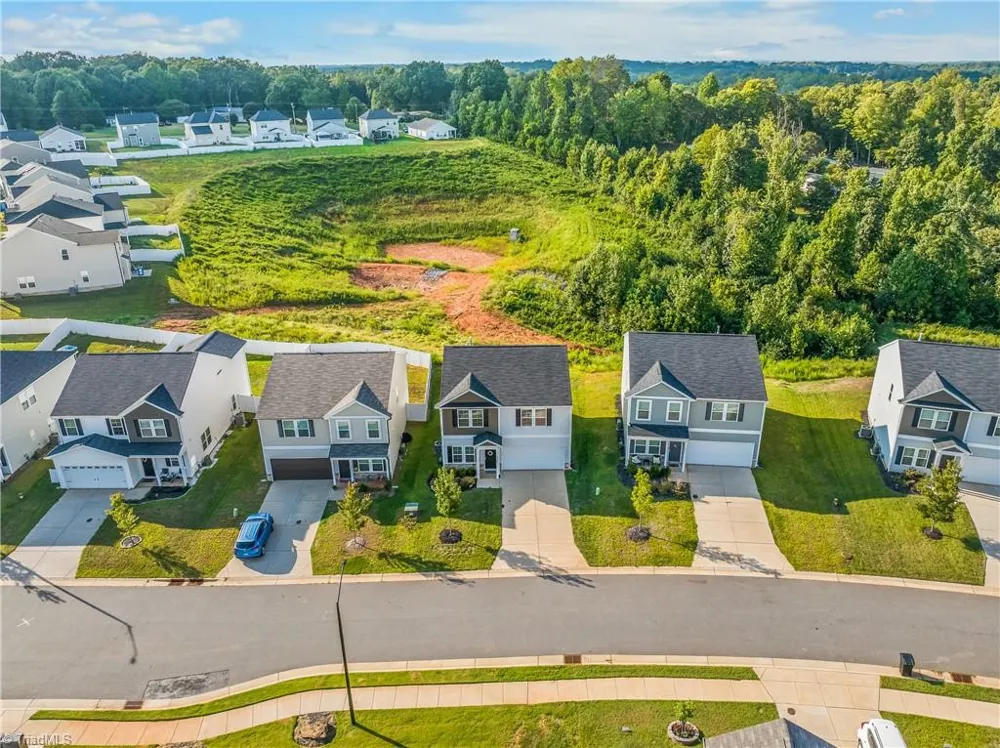 4832 Merganser Way Kernersville, NC 27284