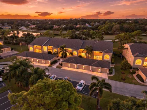 9570 HIGH GATE DRIVE #1715