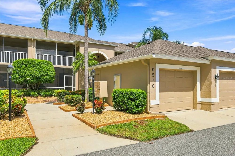 9570 HIGH GATE DRIVE #1715 Sarasota, FL 34238